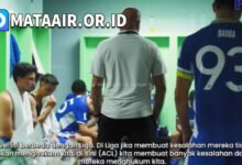 Bojan Hodak Marah di Ruang Ganti Persib, Soroti Kesalahan Thom Haye dan Eliano