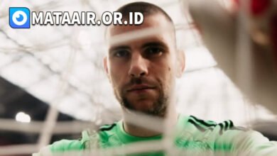 Maarten Paes Tampil Perdana di Latihan Ajax: Memikat Perhatian Fans dan Media
