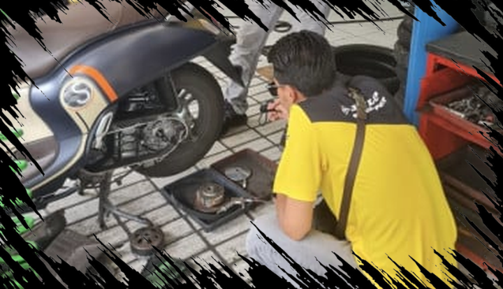 Pahami Penyebab Ban Belakang Motor Matik Goyang untuk Keamanan Berkendara Anda Pahami Penyebab Ban Belakang Motor Matik Goyang untuk Keamanan Berkendara Anda