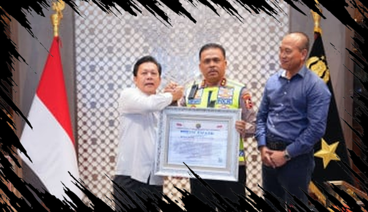 Kinerja Pengamanan Mudik Mendapat Respon Positif 94,3% dari Masyarakat, Kakorlantas Raih Penghargaan