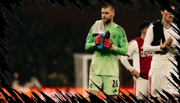 Pelatih Ajax Apresiasi Maarten Paes Usai Tim Lolos ke Playoff Conference League 2026/2027 Pelatih Ajax Apresiasi Maarten Paes Usai Tim Lolos ke Playoff Conference League 2026/2027