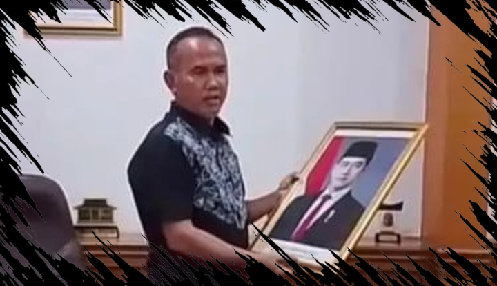 Wakil Ketua DPRD Kota Sukabumi Turunkan Foto Gibran Usai Putusan MK Sebagai Tindakan Malu Wakil Ketua DPRD Kota Sukabumi Turunkan Foto Gibran Usai Putusan MK Sebagai Tindakan Malu