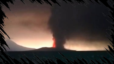 Gunung Anak Krakatau Erupsi Lagi, Warga dan Wisatawan Dilarang Dekat dalam Radius 2 Km