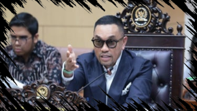 Sahroni Minta Polisi Tindak Tegas Bos Korporasi Penyebab Karhutla Tanpa Toleransi
